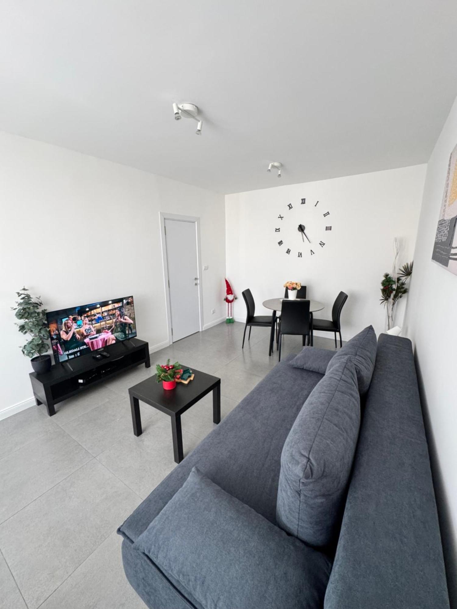 Luni Apartmants Vracar Daire